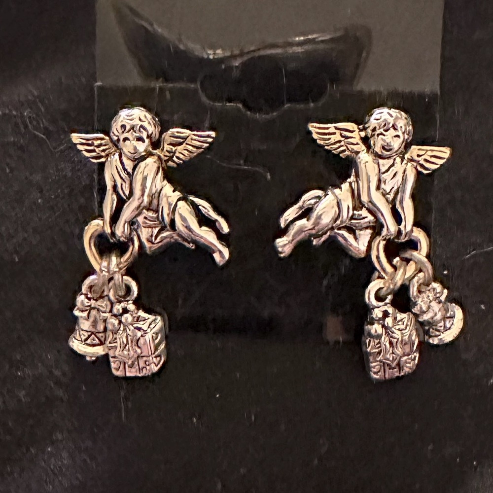 SILVER TONE NWOT CHERUB EARRINGS!!
